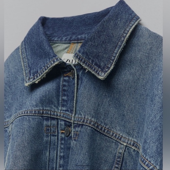 Zara ASYMMETRICAL DENIM CAPE NWT Limited Edition Size Medium Bloggers Favorite - Picture 11 of 13